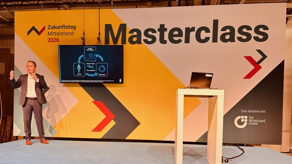 Nico Lüdemann in der Masterclass – Strategisches Handeln, wenn Wissen geht und Lücken bleiben. Foto: Jana Kwiatkowski