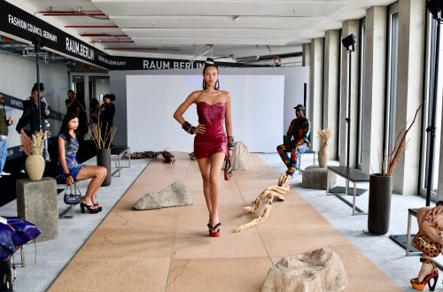 Raum.Berlin – Official Presentation Format of Berlin Fashion Week / Präsentation PALMWINE IceCREAM, Foto: Jana Kwiatkowski
